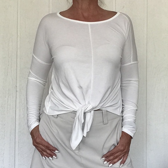 ANTHROPOLOGIE LAVENDER FIELDS WHITE TIE FRONT TOP NWOT SMALL - Picture 3 of 7